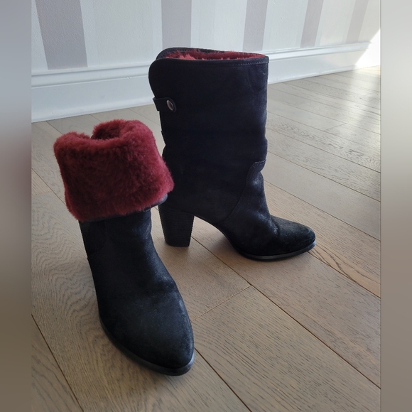 UGG Layna boots size 8.5 - Picture 9 of 9